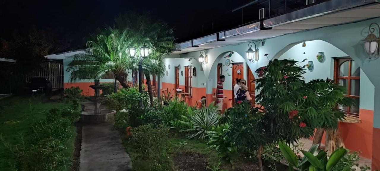 מויוגאלפה Hospedaje Hefziba מראה חיצוני תמונה